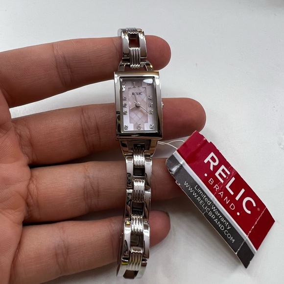 Women’s Relic Watch - Picture 5 of 7